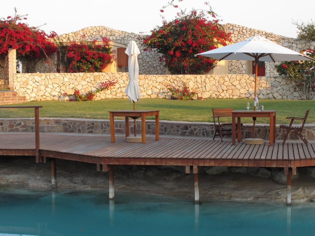 Roessmund Lodge Суакопмунд Екстериор снимка