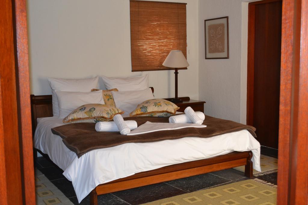 Roessmund Lodge Суакопмунд Стая снимка
