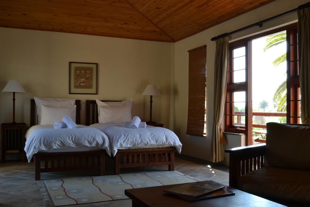 Roessmund Lodge Суакопмунд Стая снимка