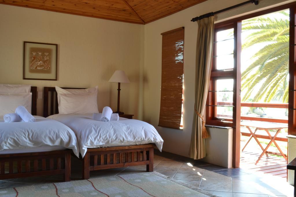 Roessmund Lodge Суакопмунд Стая снимка